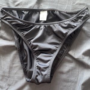 Venus cheeky bottoms